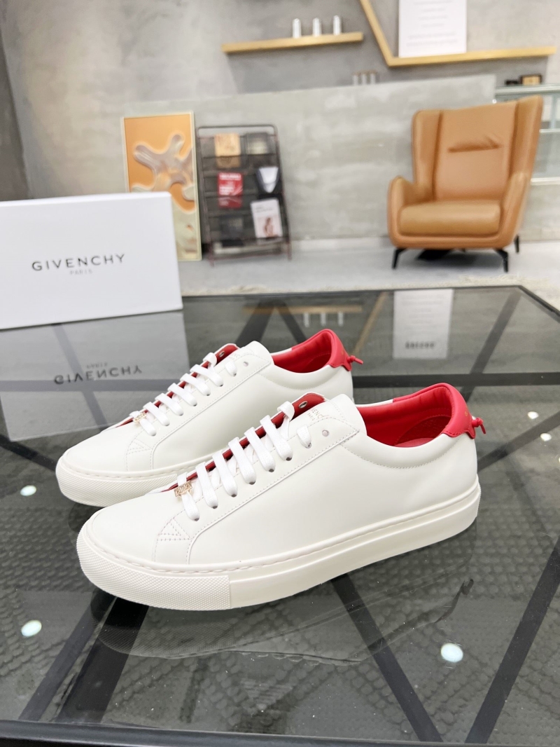 Givenchy Sneakers